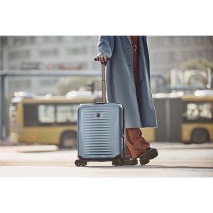 Airox Global Hardside Carry-on Silver
